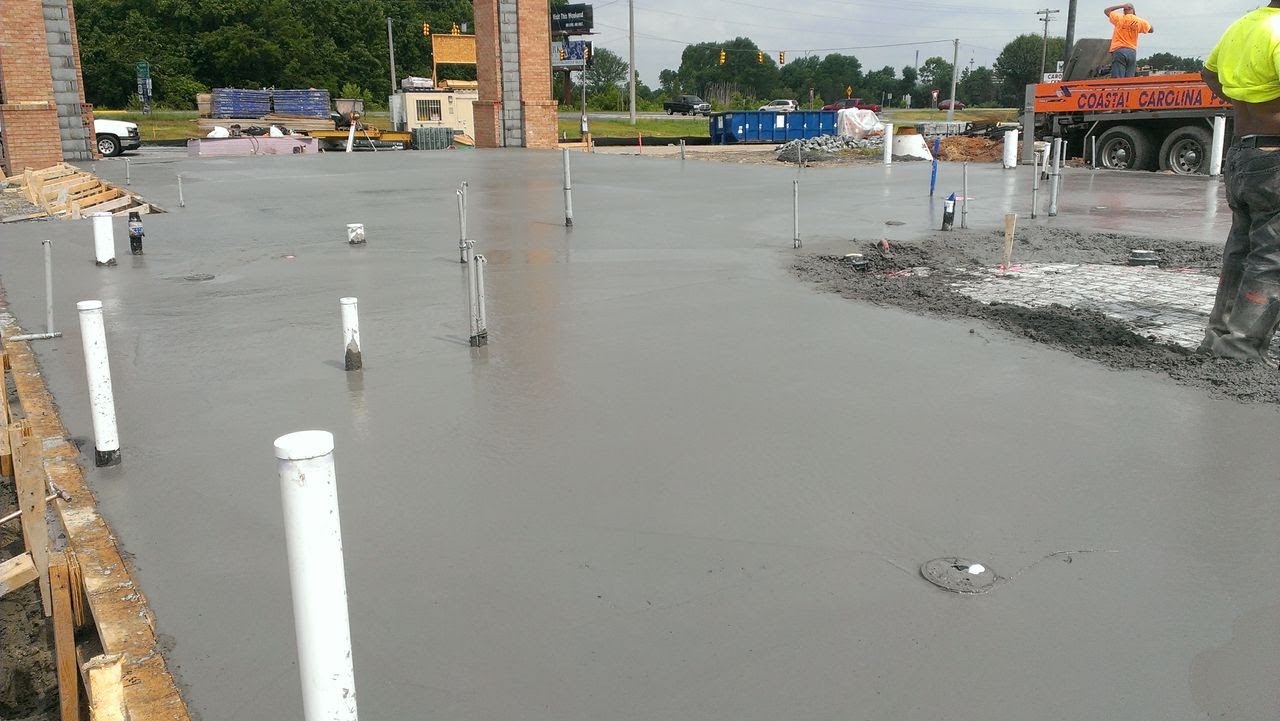 Finished decorative concrete work by R.Q. Construction Concrete